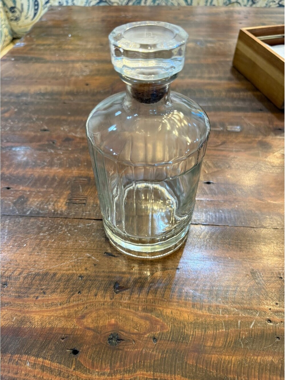 Glass Whiskey Decanter with Ribbed Design and Glass Stopper